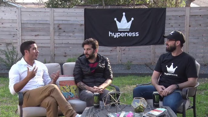 SXSW live show with Hypeness banner